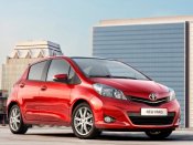 2012-toyota-yaris-front-side.jpg